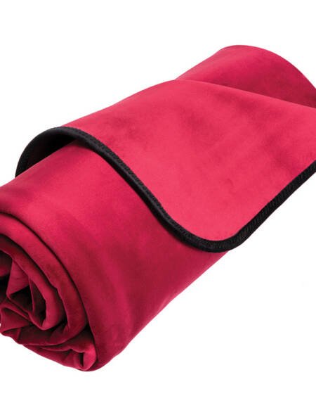 Liberator Fascinator Throw Merlot